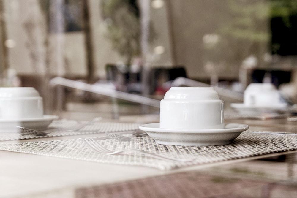 Bristol Easy Uba Hotel المظهر الخارجي الصورة